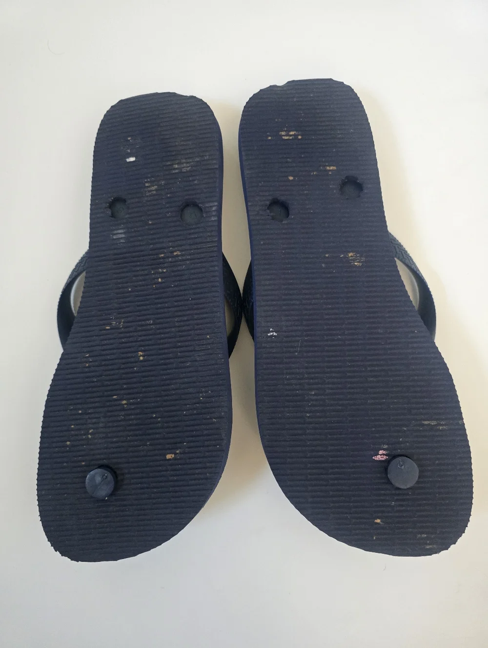 Havaianas Mickey Mouse Design - Picture 2 of 2